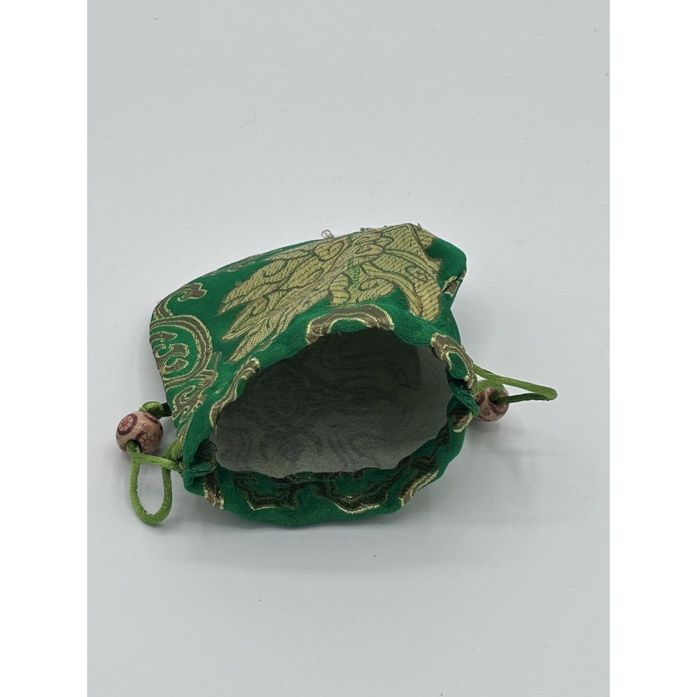 Elegant Silk Jewelry Pouch with Chinese Embroidery - Ideal for Travel - Picture 3 of 7